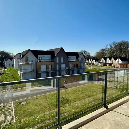 Henson, Pour 4 Personnes Apartment *